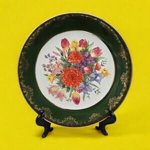 Weatherby Royal Falcon Vintage Decorative Spring Summer 8.5" Floral Green Plate